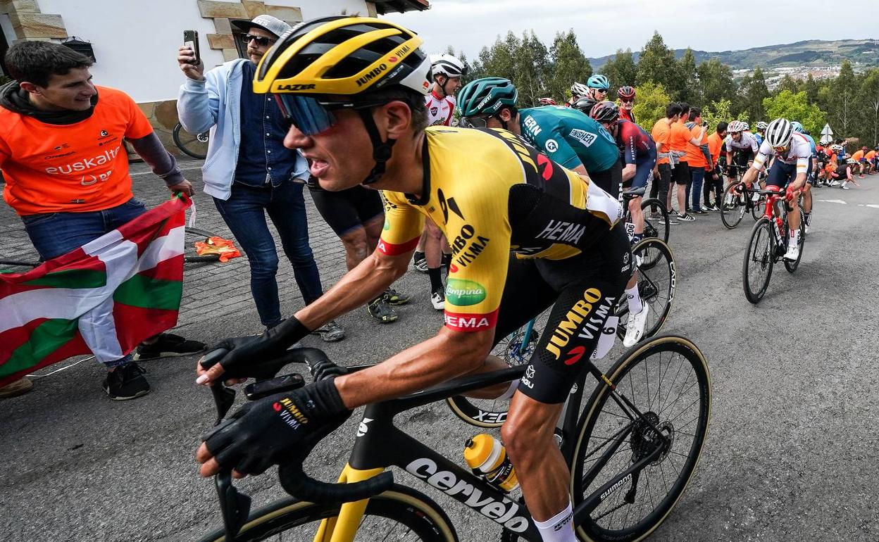 Milan Vader «Gracias al médico de la Itzulia por salvarme la vida